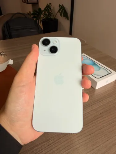 iPhone 15 - 128G - bateria impecável +90%