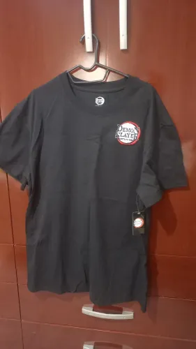 Camiseta preta nova. Tamanho G