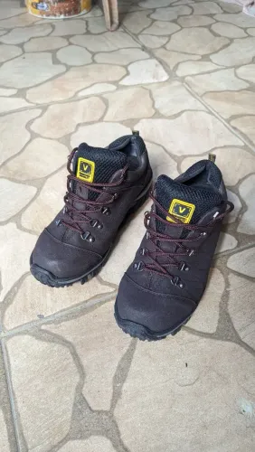 Bota Cano Curto