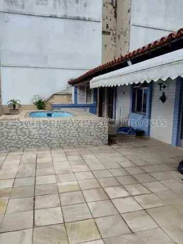 Cobertura Linear junto ao Largo do Verdun com 4 quartos, Terraço com piscina e vaga -