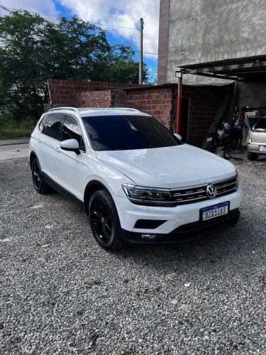 Volkswagen Tiguan Allspac Comf 250 TSI 1.4 Flex 2018
