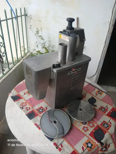 Ralador elétrico de frios