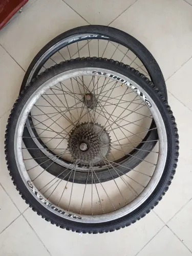 Roda para bike 26/195.