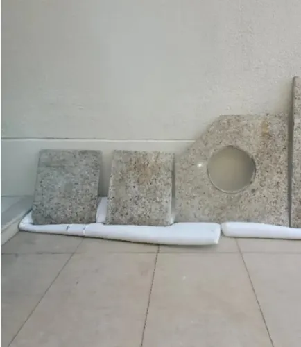 Bancadas em granito bege