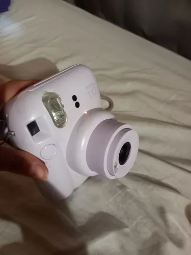 Câmera Polaroide isntax mini 12