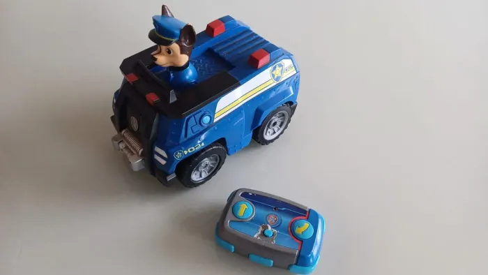 Polícia do Chase com Controle Remoto - Chase RC Cruiser 02 - Spin Master