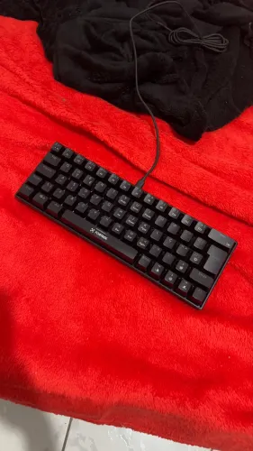 Vendo teclado gamer rgb