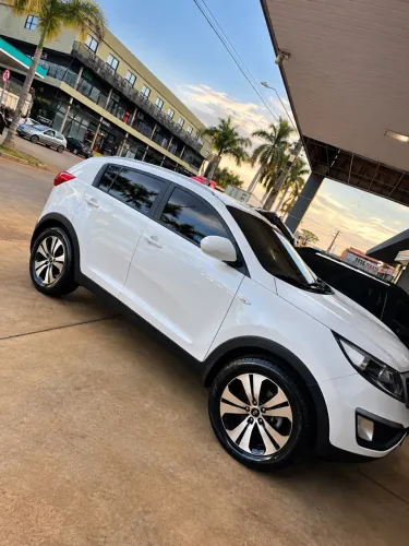 Kia Motors Sportage LX 2.0 16v/ 2.0 16V Flex Aut. 2013