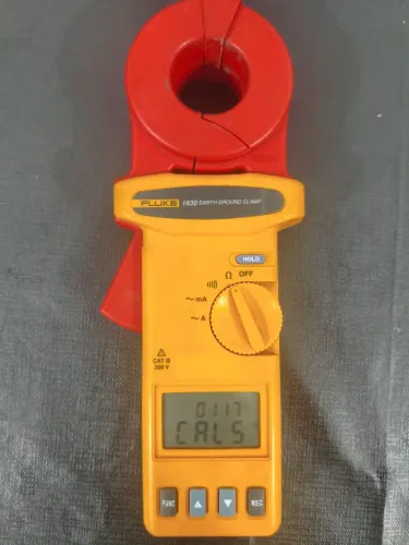 Alicate terrometro fluke