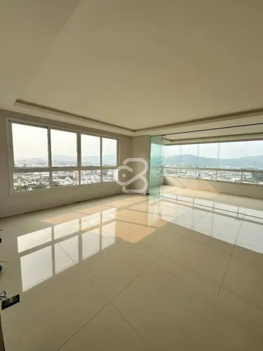 APARTAMENTO NO CENTRO DE GUARAMIRIM