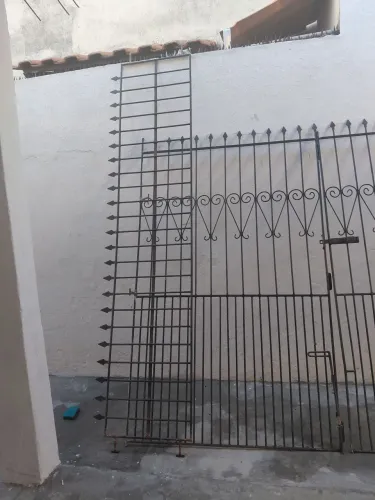 Vendo um portão