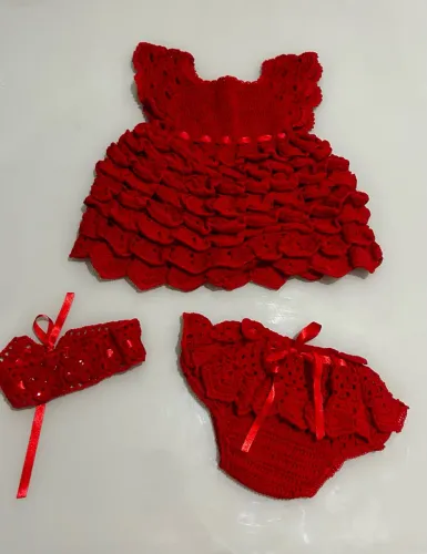 Vestido infantil em Crochê