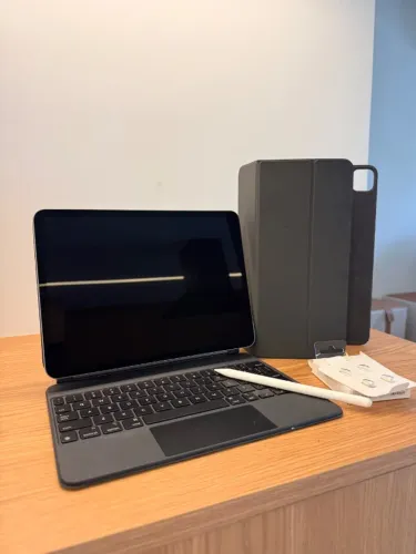 iPad Pro 11" M2 + Acessórios originais