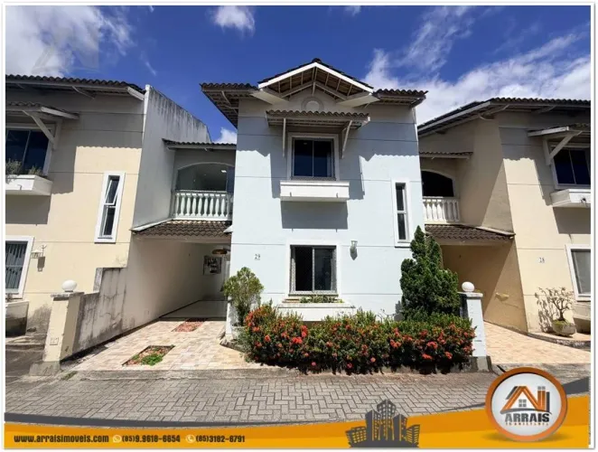 Casa com 3 dormitórios à venda, 106 m² por R$ 550.000 - Vila União - Fortaleza/CE