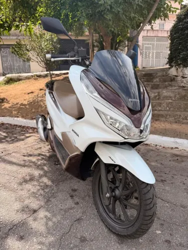 Moto novinha