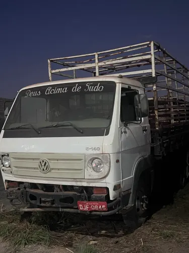 Caminhão vw8-150