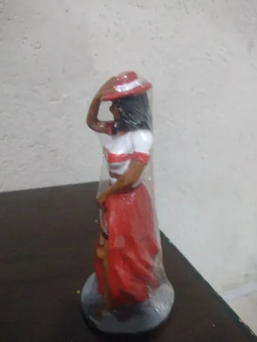 Vendo imagem de Maria Navalha nova em gesso