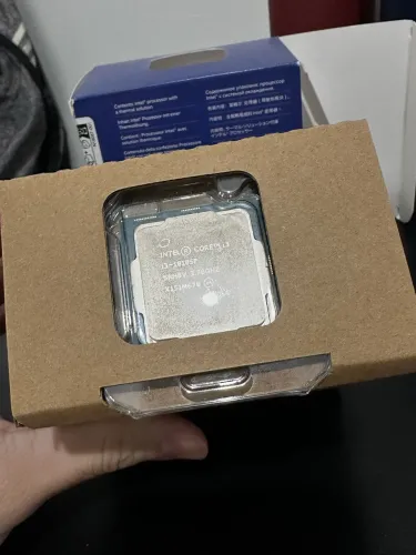 Processador Intel Core i3 10100 3.60GHz (4.30GHz Turbo), 10ª Geração