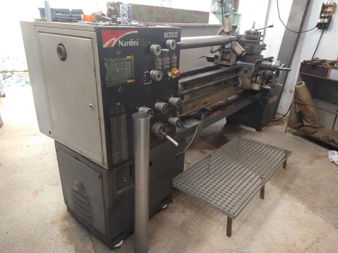 *Torno Mecânico "NARDINI ND 250 NODUS" *Torno Mecânico Mascote "NARDINI - MS1440E"