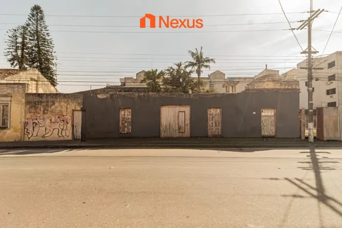 Terreno na Padre Felício em Pelotas - 20 x 18,3 m