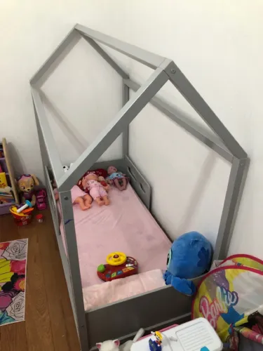 Cama Montessori linda