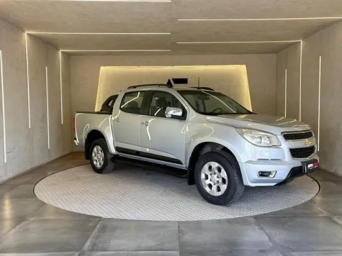 Chevrolet S10 Pick-up LTZ 2.4 F.power 4X2 CD 2013