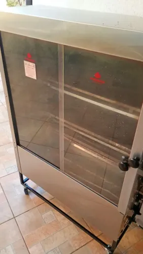Máquina de frangos capacidade 20 frangos