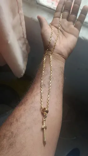 Vendo cordao masculino com espada são Jorge semi jóia