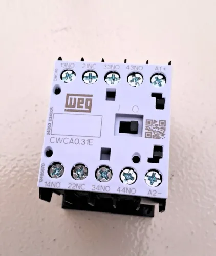 CONTATOR AUXILIAR CWCA0-31-00C03 10A 3NA+1NF 24VDC - WEG