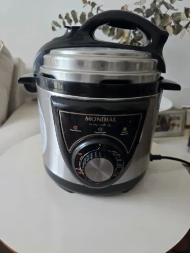 Panela de pressão elétrica