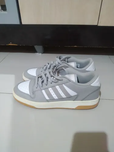 Tênis Adidas original