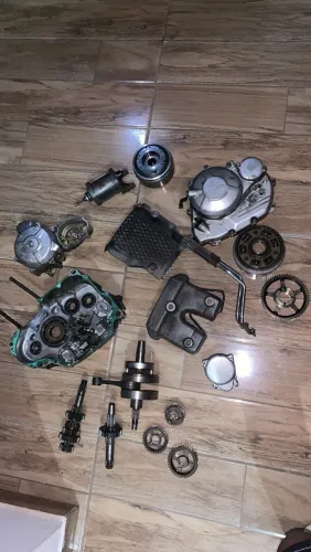 Peças da xre 18 era da minha pois optei por compra novo . 