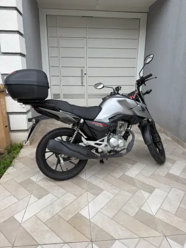 Honda CG Fan 160 2026 baixa km.impecável