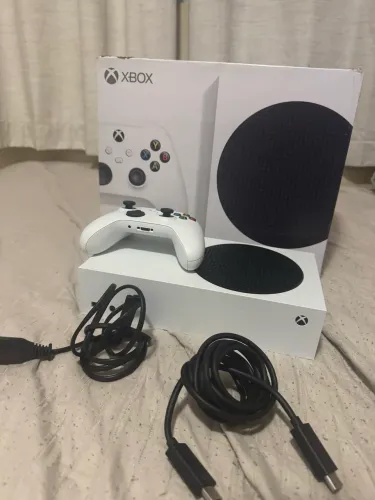 Xbox series S, com caixa, tudo original