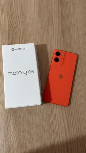 Smartphone Moto G 06