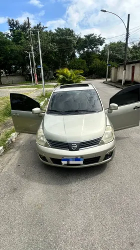 Nissan Tiida SL 1.8/1.8 Flex 16V Mec. 2008