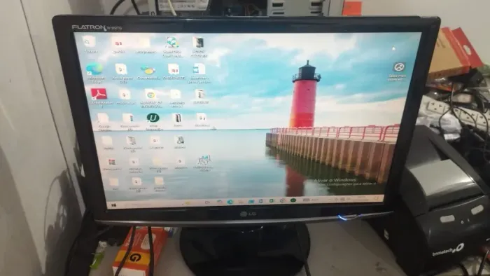 monitor LG 19"