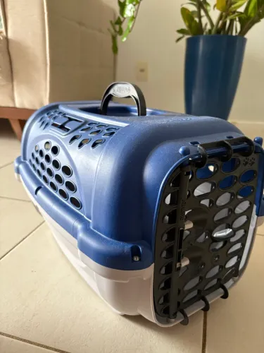 Caixa de transporte pet (plast pet)