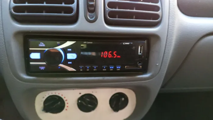 Vendo rádio de carro USB e bluetooth