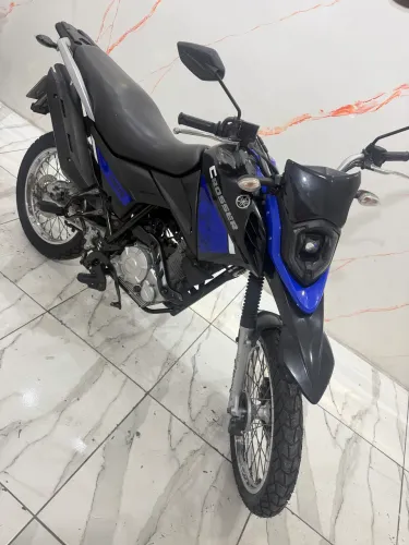 VENDO CROSSER 2024