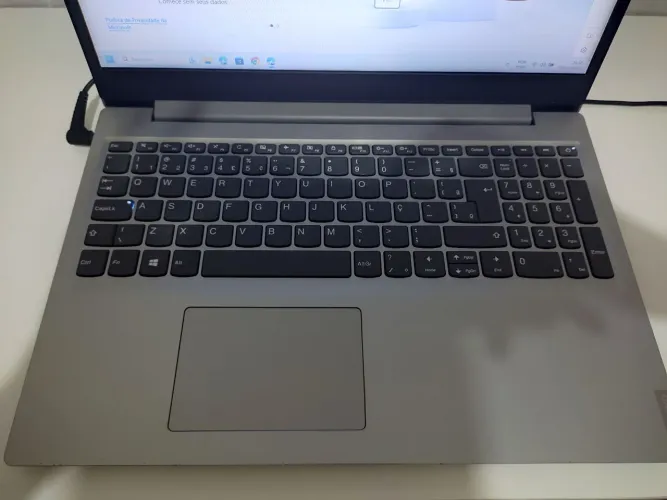 Notebook Lenovo Ideapad S145 - Ryzen 3 | 12GB RAM | SSD 256GB | Semi Novo