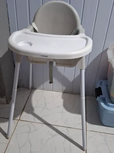 Cadeirinha de alimentação