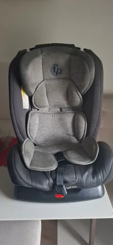 Vendo cadeira de bebê