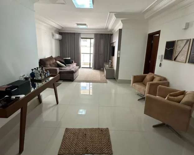 Cobertura à venda no bairro Jardim Finotti em Uberlândia