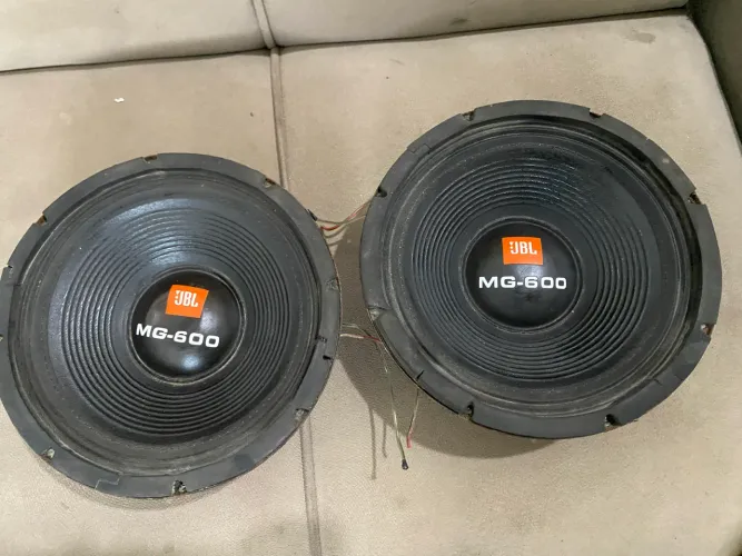 Par de médio JBL p10 de 300rms original