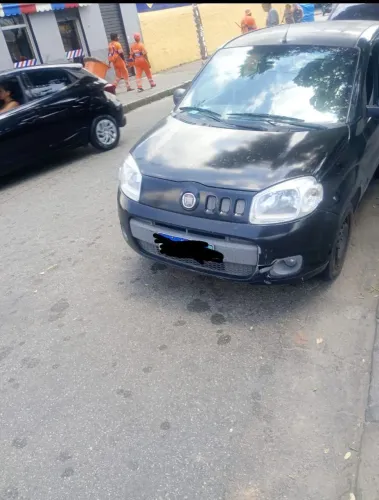 Fiat Uno Vivace Celeb. 1.0 EVO F.flex 8V 5P 2013