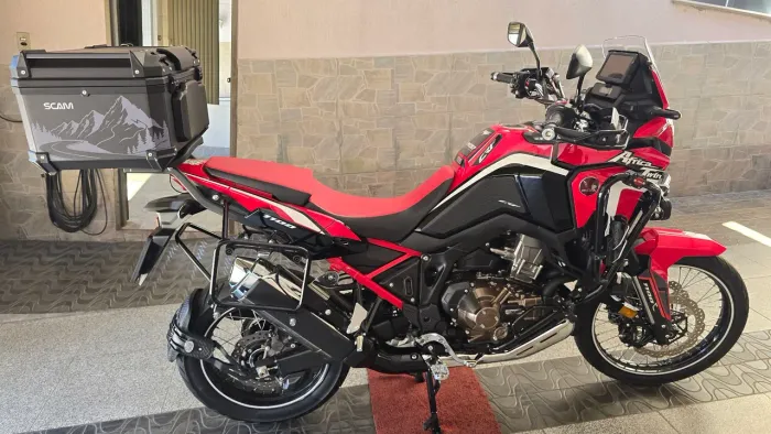 Africa twin1100