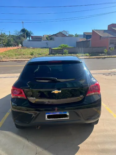 Chevrolet Onix Hatch LT 1.0 8V Flex Mec. 4P 2019
