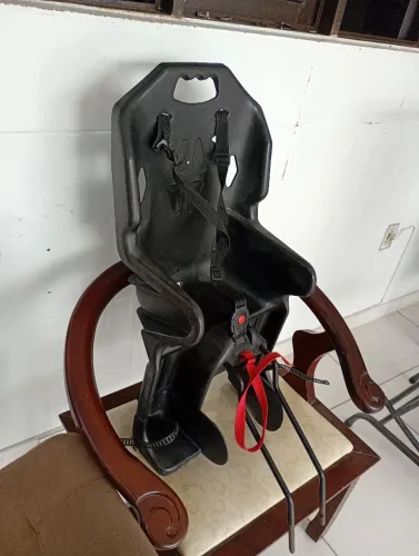 Cadeirinha de passeio para bicicleta