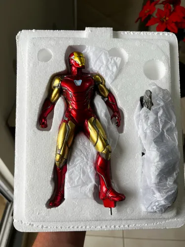Iron man 1/10 Iron Studios 